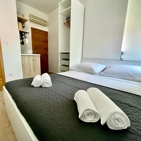 アパート The Rise *