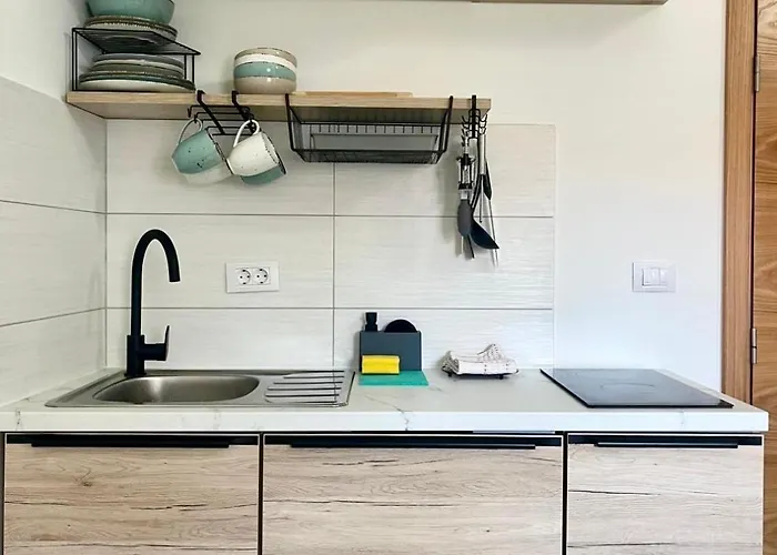 The Rise Apartment *